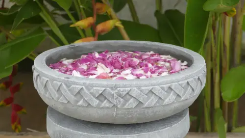 Product image of the product “Semarang - Bowl with geometrical motif, Ø 30 cm | cast stone ”
