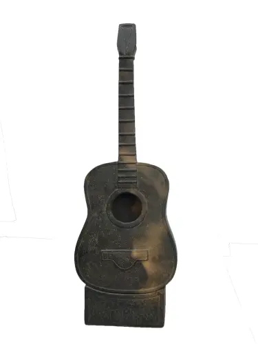 Product image of the product “Guitar with stand made of cast stone, 140 cm high ”