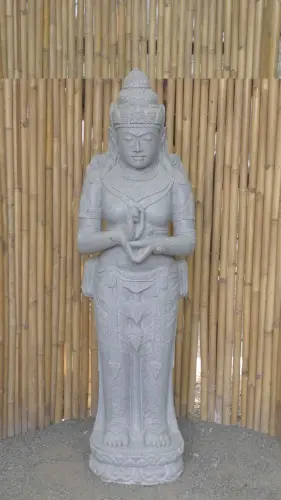 Product image of the product “Standing Sri Dewi. Made from riverstone. Height 174cm ”