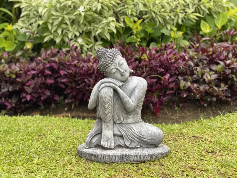 Product image 1 of the product “Vivit - Buddha relax - right knee is up, 44 cm H | cast stone ”