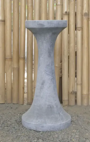 Product image 1 of the product “Merapi - Stand, tapered, plain, Ø 25cm, 51cm H | cast stone ”