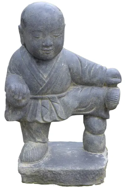 Product image 1 of the product “Standing Kung Fu monk in fighting position (leg high) ca. 60cm L made of cast stone with antique finish ”