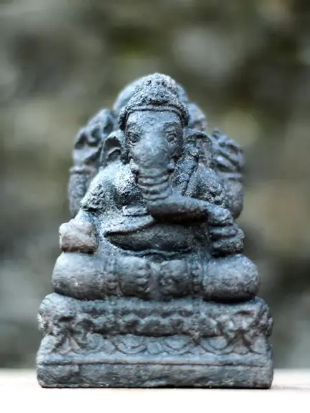 Product image 1 of the product “Sitting Ganesha, 15 cm, andesite casting, antique finish ”