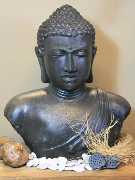 Product image 1 of the product “Buddha bust, in the sizes from 31cm to 75cm, Antique finish ”