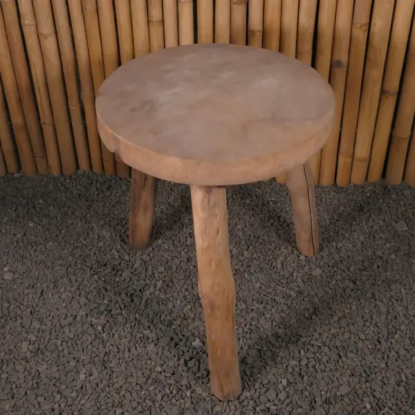 Product image 1 of the product “Table with round model and traingle legs made of teak wood about 70cm height ”