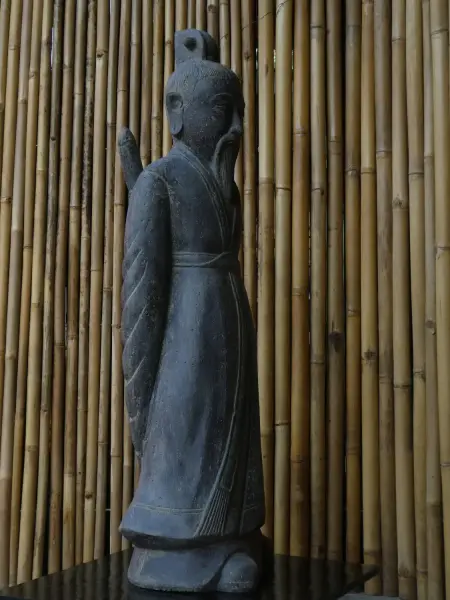 Product image 3 of the product “Standing Samurai with sword on the back. 125cm height. ”