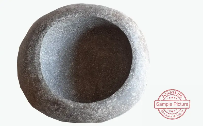 Product image 3 of the product “Pot for water, Dia approx 76-80. Height 51-55. Outside polished ”