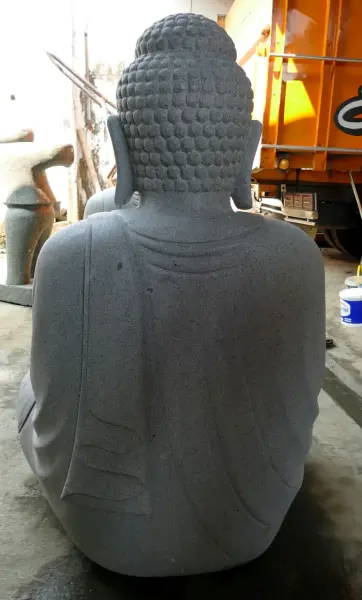 Product image 4 of the product “Seated Japanese Buddha made of Riverstone in Dhyana position - gesture of meditation, H. 121cm ”