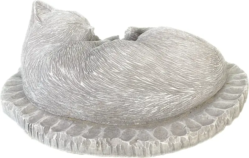 Product image 5 of the product “Lilith -Lying cat on pedestal, 33cm L | cast stone ”