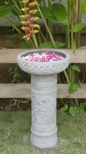Product image 5 of the product “Semarang - Bowl with geometrical motif, Ø 30 cm | cast stone ”