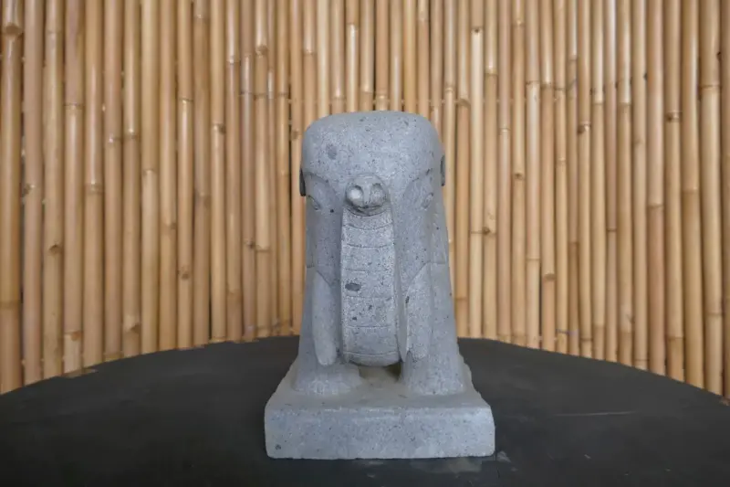 Product image 5 of the product “Standing elephant made of Riverstone about 45cm length ”