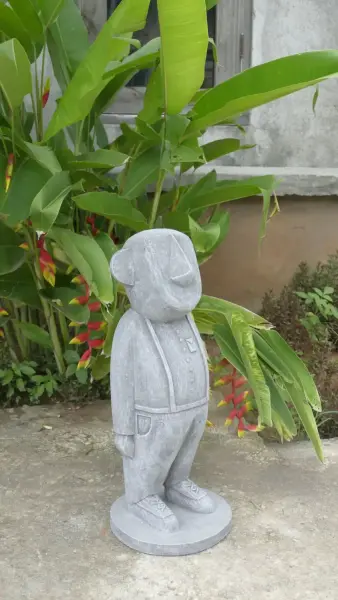 Product image 6 of the product “Amicus - Big abstract, 53cm H | cast stone ”