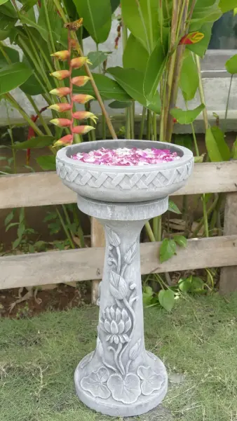 Product image 6 of the product “Rinjani - pedestal, tapered, with lotus motif, Ø 24cm, 52cm H | cast stone ”