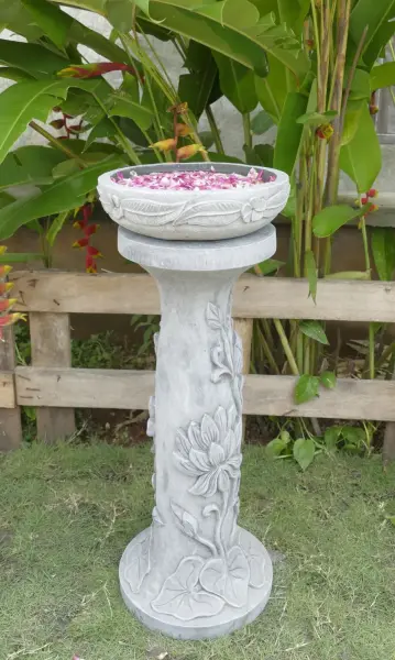 Product image 7 of the product “Jakarta - Bowl with flower motiv, frangipani, Ø 30 cm | cast stone ”